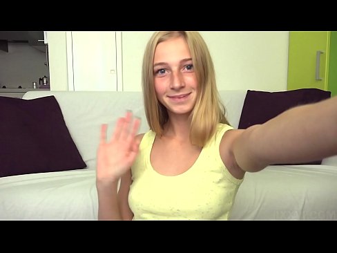 ❤️ Quand je m'ennuie, je me masturbe paresseusement ma chatte rose ❌ Porno at us ﹏